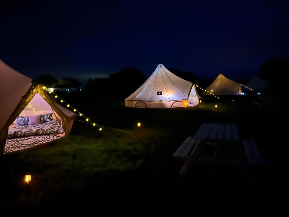 Country View Camping Bratton Exteriör bild